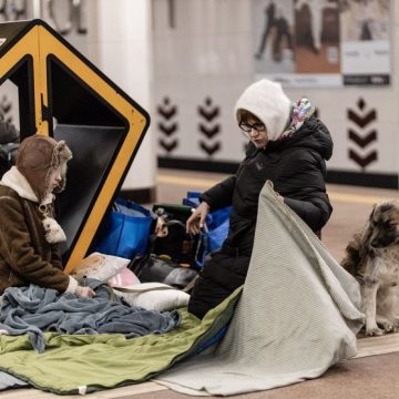 UKRAINE-KYIV-METRO-SHELTER-AIR-ATTACKS-07-02-2026 L’Ukraine face à des défis majeurs : impact énergétique et perspectives de paix