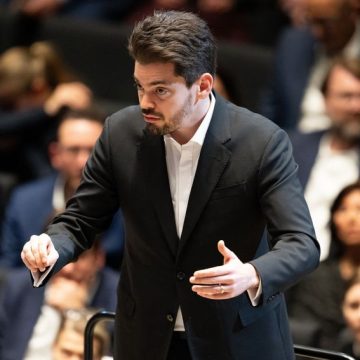 Golden Medal of Honor of the City of Munich Lahav Shani et l’Orchestre philharmonique de Munich : l’harmonie au-delà des frontières