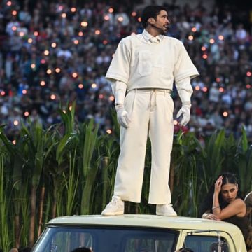 ee487fb7-5af5-4094-b776-cacbdd1a6005 Bad Bunny enchante le Super Bowl avec un hommage vibrant à Porto Rico