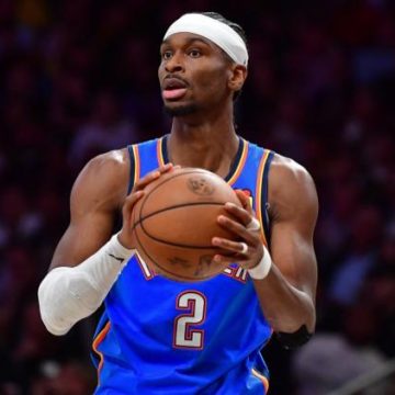 Shai Gilgeous-Alexander élu MVP de la saison NBA pour la deuxième fois