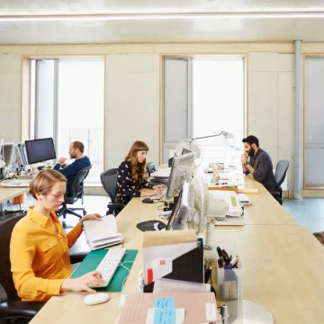 Les licenciements dans la tech : au-delà de l’IA