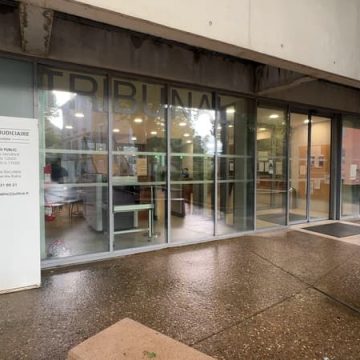 Procès d’un homme accusé de violence et proxénétisme : l’histoire de Laëtitia