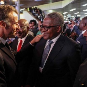 La France investit en Afrique lors du sommet Africa Forward