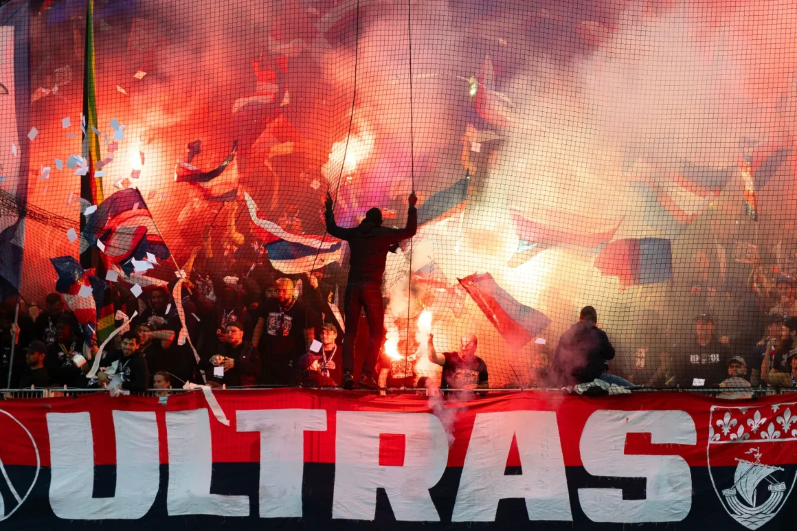 Les supporters parisiens affluent à Budapest pour la finale de la Ligue des champions