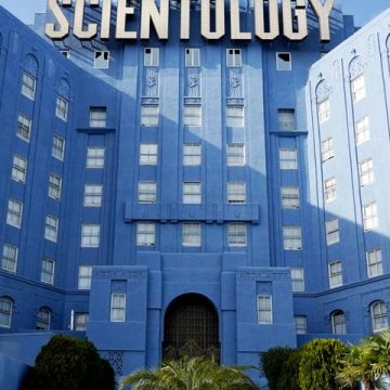 Un phénomène viral autour de l’Église de scientologie