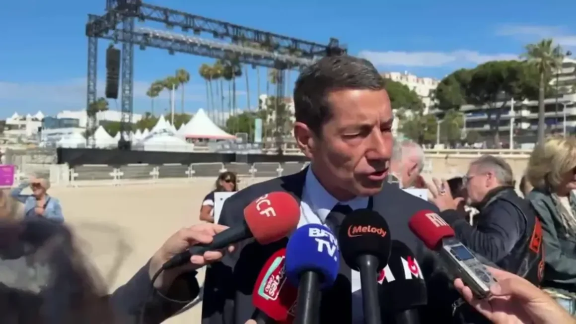 Maxime Saada refuse de collaborer avec ses détracteurs