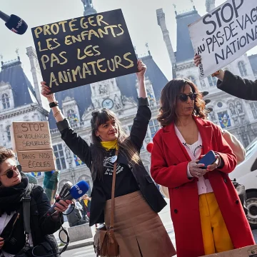 Grève des Animateurs du Périscolaire Parisien en Réponse à un Climat de Suspicion