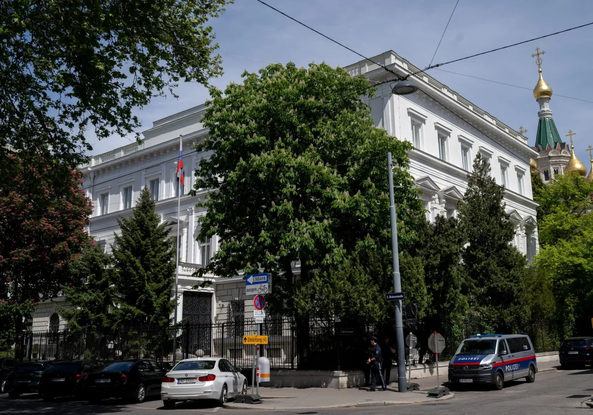 L’expulsion de diplomates russes par l’Autriche et la lutte contre l’espionnage