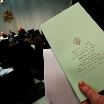 Official presentation of Pope BenedictXVI's first encyclical &q Quiz sur les encycliques papales
