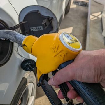Une mission flash pour éclaircir la hausse des prix des carburants