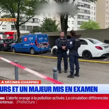 Mise en examen de trois individus après leur garde à vue