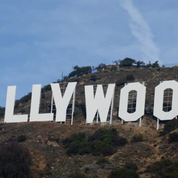 Accord entre Hollywood et les acteurs sur l’utilisation de l’IA après les grèves de 2023