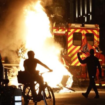 Incidents suite à la victoire du PSG en finale de la Ligue des champions