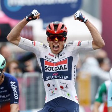 Victoire de Paul Magnier lors de la première étape du Tour d’Italie