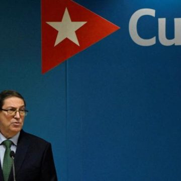 Tensions entre les États-Unis et Cuba : avertissement du ministre cubain