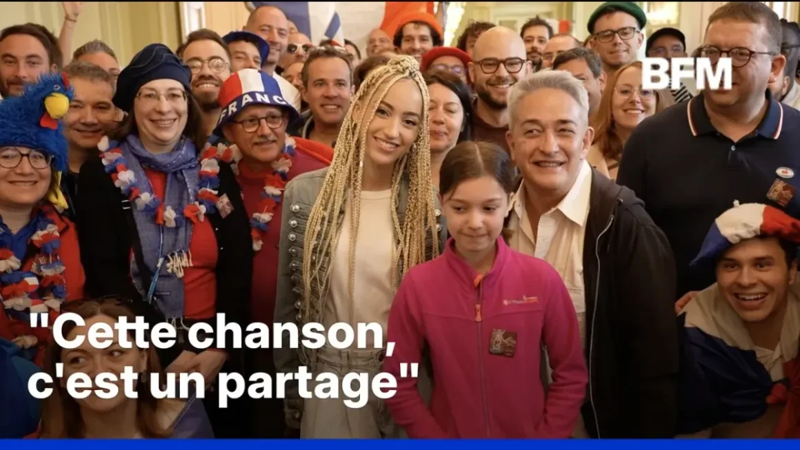 La rencontre de la chanteuse Monroe avec ses fans en Autriche