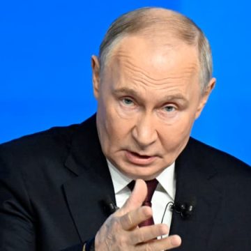 Commémorations du 9-Mai à Moscou: Vladimir Poutine soutient l’opération en Ukraine