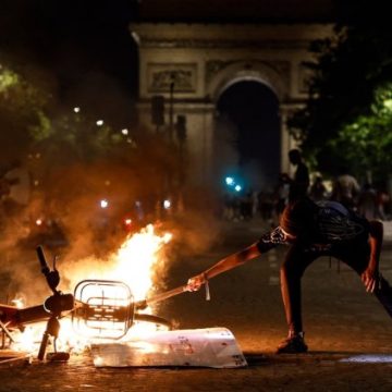1e436844-2c96-4b8c-a5a6-2074d76b8b87 Le Gouvernement Accélère le Projet de Loi ‘Casseurs-Payeurs’ Après les Incidents du PSG