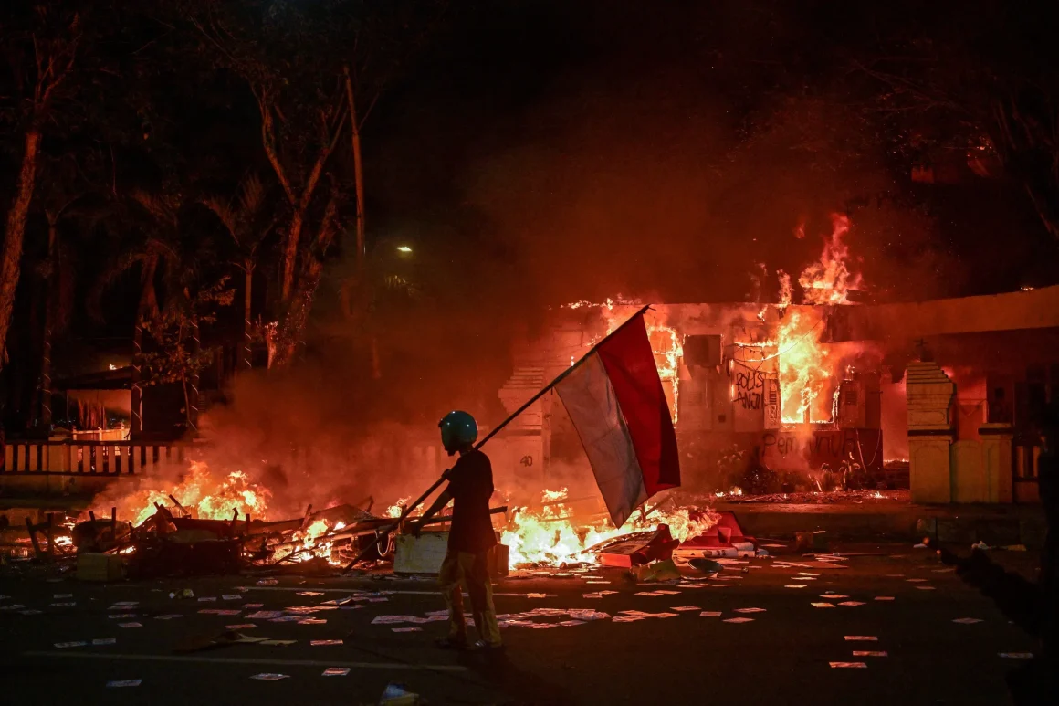 21f8577e-ca5f-4976-a57b-f338e0ad2e6c Les étudiants indonésiens protestent contre des politiques publiques