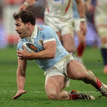 27dddb68-1012-44e3-b957-7d235af5b8e3 Renforts de Poids pour l’Équipe de France de Rugby