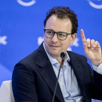 Anthropic propose un système de coordination pour ralentir l’IA