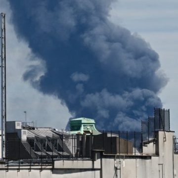 419d8f1a-2014-4ae9-93b5-28272bb03620 Incendie majeur dans la zone industrielle de Bobigny