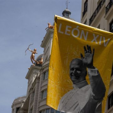 Analyse du voyage du pape Léon XIV en Espagne