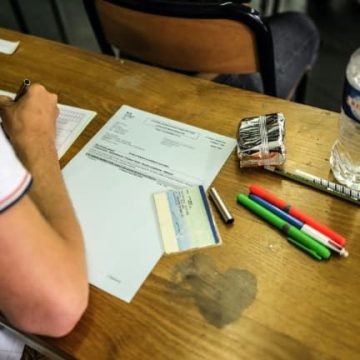 Canicule et Grand oral du bac: le malaise des enseignants et des élèves
