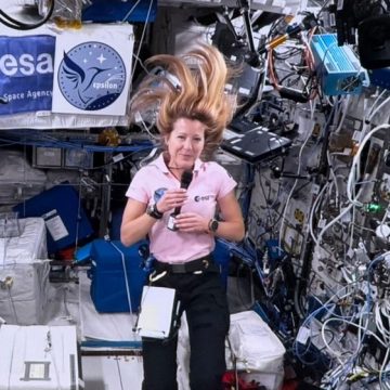 La France renforce sa présence spatiale avec deux missions importantes