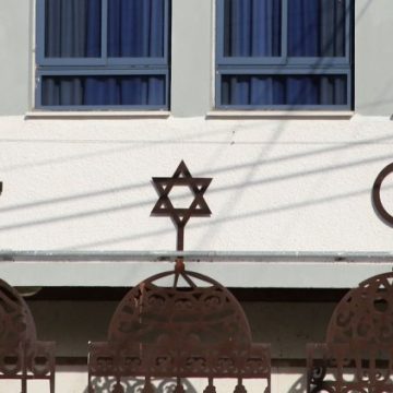 La place de la religion en France et dans le monde