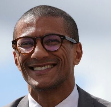 Karim Bouamrane annonce sa candidature à la présidentielle de 2027