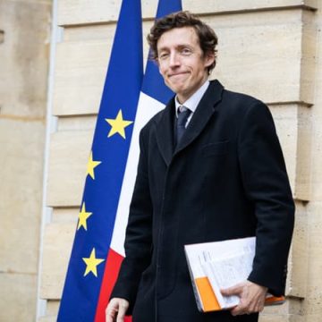 632628c8-b3fd-4994-8fba-9a837536ec4a Mesures de sécurité renforcées pour les stages de lycéens