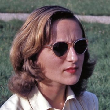 6bc7dd51-1c42-4d48-b671-f551ed4a8ee1 Bernadette Chirac : Une Vie Dédiée aux Autres
