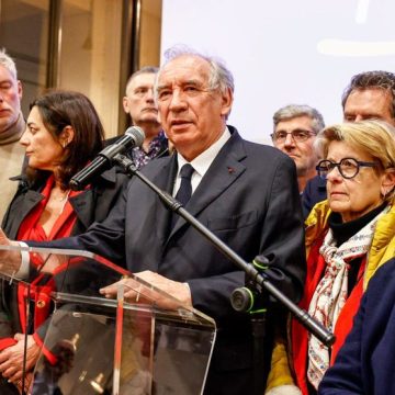 Municipales 2026 François Bayrou fait son discours au pavillon des arts aprés sa défaite François Bayrou et l’avenir du MoDem