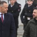 Retrait de l’Ordre de l’Aigle blanc par la Pologne: Un geste symbolique