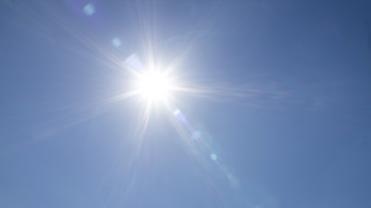 77b285fa-7d56-4c14-a876-432e7532d083 Vague de chaleur en France : 60 départements en vigilance orange