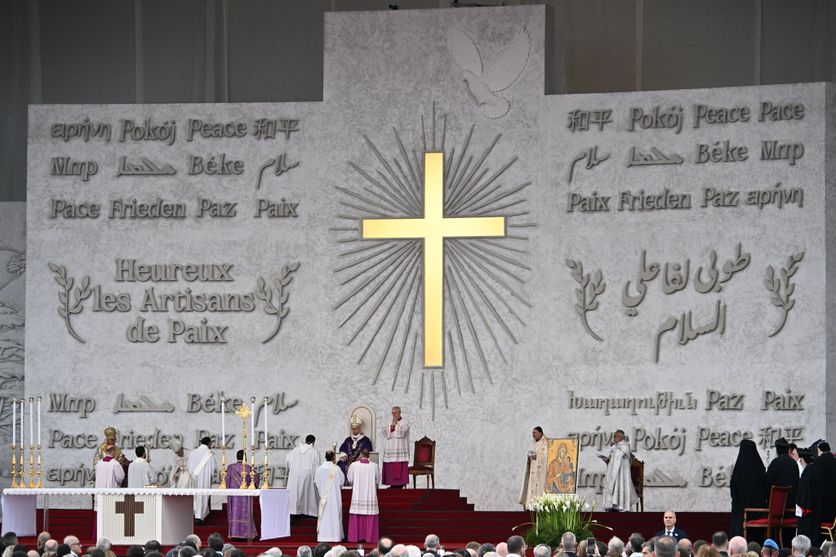 Pope Leo XIV holds open-air mass in Beirut after praying for port blast victims Cinq propositions chrétiennes pour affronter la guerre et conquérir la paix