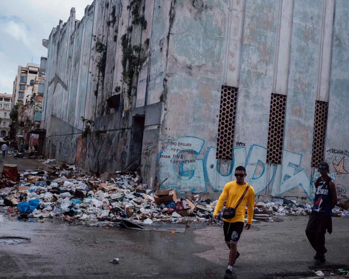 7fecdde4-abbb-4858-8ad2-7b343757b404 Embargo Pétrolier sur Cuba et Stratégies de Survivance