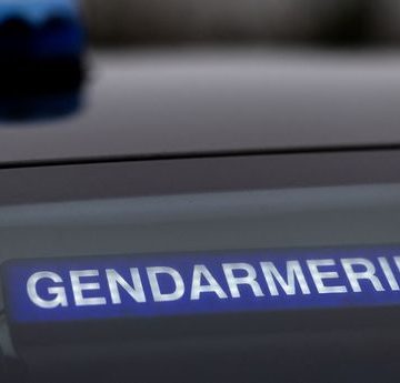 Un homme mis en examen pour meurtre après la découverte de restes humains
