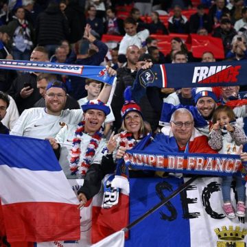 DERNIER MATCH AMICAL INTERNATIONAL DE PREPARATION POUR LE MONDIAL 2026 La passion du football en France pour le Mondial 2026