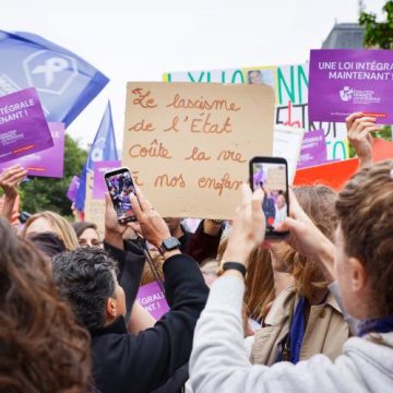 9553a711-a948-40f2-83b4-eeb06bf3dc48 Vers une loi intégrale pour protéger les femmes et les enfants