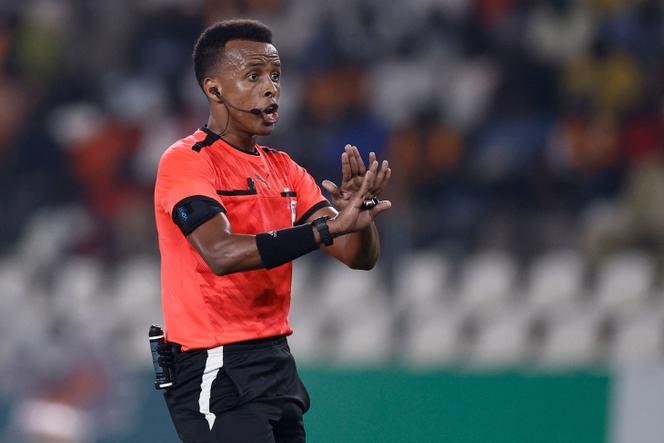 a446aec3-8711-4b64-b044-2f190175dfd9 Refus d’entrée aux États-Unis de l’arbitre Omar Abdulkadir Artan pour la Coupe du monde 2026
