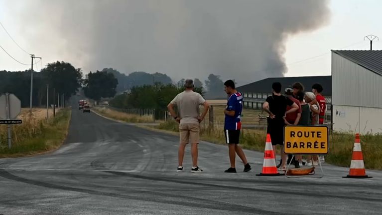 a4b62973-d8cd-4a9b-94d2-d856f40c13bc Feux de forêt : Lutte contre les incendies dans plusieurs départements