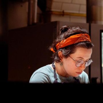 L’Entrepôt : Une Alliance de Gastronomie et de Cinéphilie