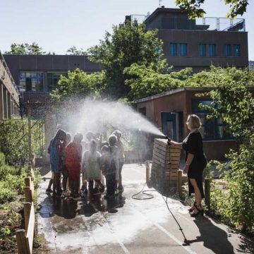 Ecole élémentaire Charles Hermite Lutte contre la chaleur extrême en France : Initiatives et défis