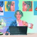 Les Jeunes Remettent en Question le Code Vestimentaire Traditionnel des Professions