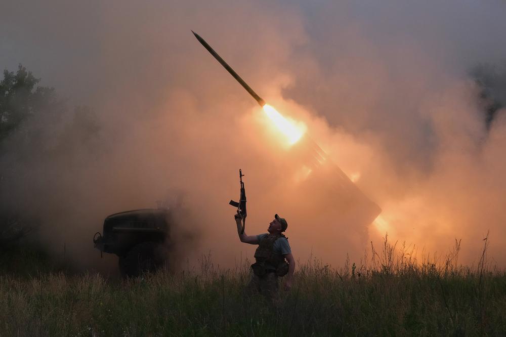 c01f919a-2d3d-4206-b68b-1b6c9bfbefdd Conflit en Ukraine et tensions internationales à travers divers événements