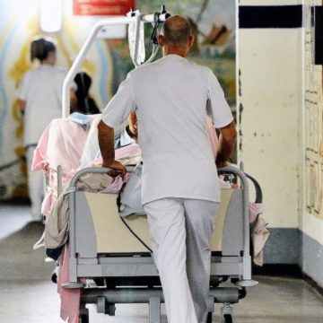 c628f031-8c74-4487-bf99-8312dfa31401 Les Urgentistes Face à un Été Tendu : Stratégies de Désengorgement