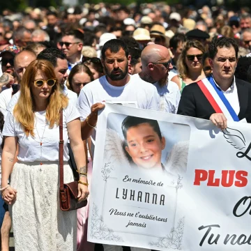 La mort de Lyhanna relance le débat sur la protection des enfants