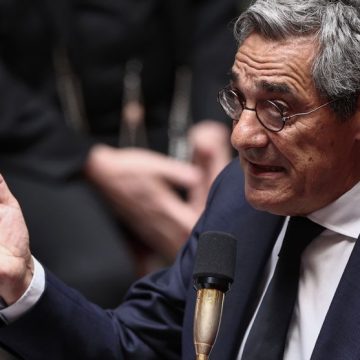 Le Parlement adopte des mesures contre la mode ultra rapide